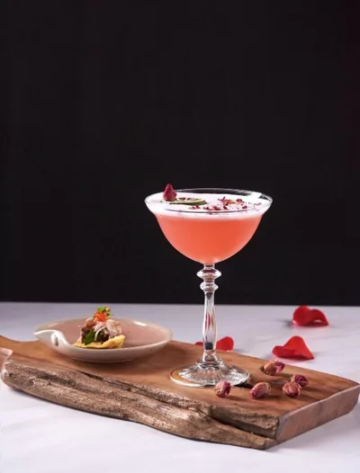 G8 Riverside Hotel & Rooftop Skybar – 사진 6