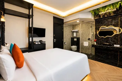G8 Riverside Hotel & Rooftop Skybar – 사진 16